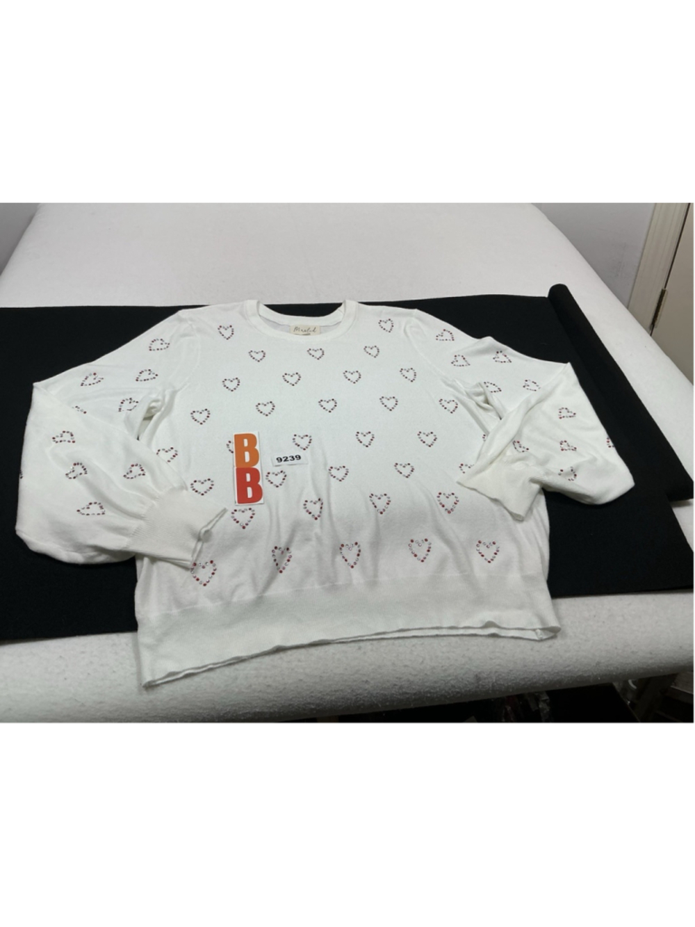Womans Excellent Marled Sweater Long Sleeve Pullover XL White With Hearts